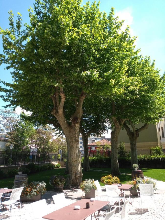 Ristorante Albergo Corona Novi Ligure Exterior photo